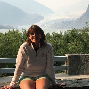 Meet your Posher, Deb